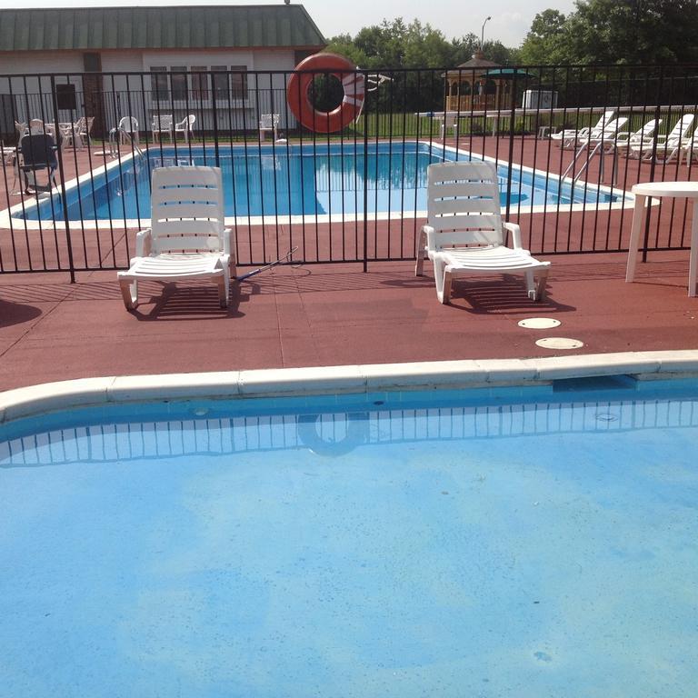 Baymont By Wyndham Salem Roanoke Area Hotel Buitenkant foto